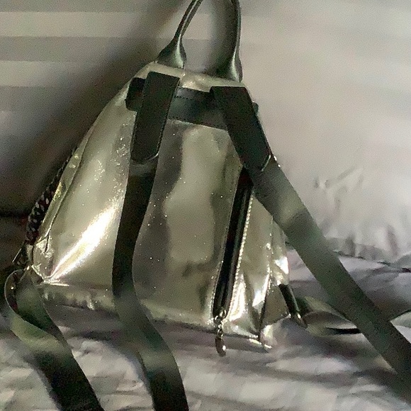 Backpack - Picture 2 of 3